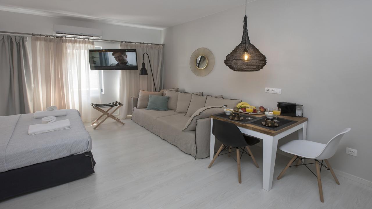 Ermou Stylish Suites By Ghh Athen Eksteriør bilde