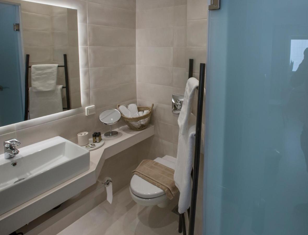 Ermou Stylish Suites By Ghh Athen Eksteriør bilde